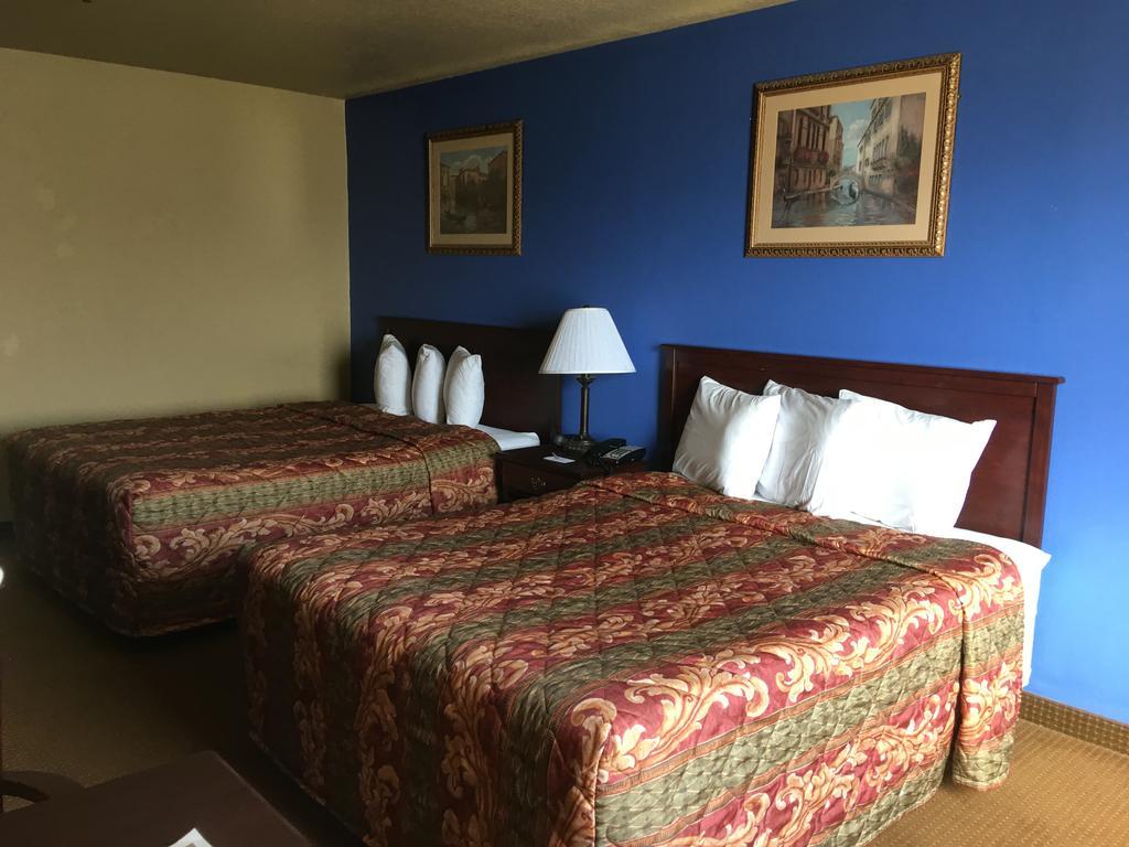Econo Lodge Inn & Suites Greenbrier Dış mekan fotoğraf
